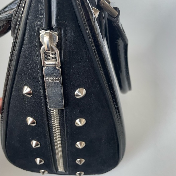 Alexander McQueen heroin studded mini bag - Picture 3 of 9